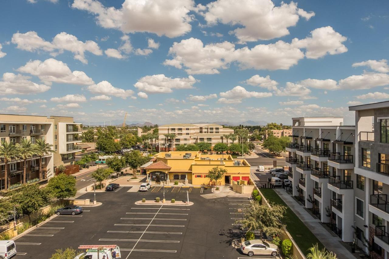 شقة Frontdesk Old Town Apts سكوتسدايل المظهر الخارجي الصورة